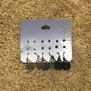 Claire's Black and Silver Earring Set NEW